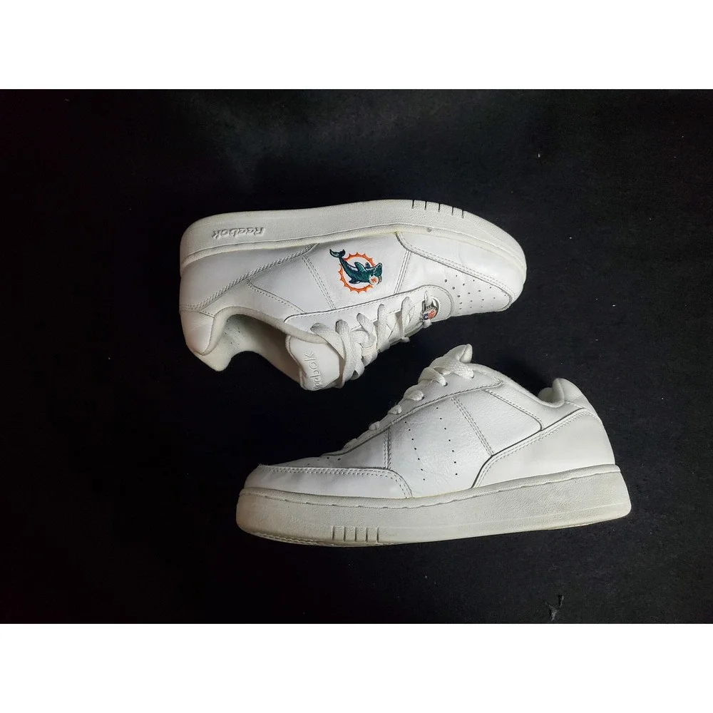 Reebok Miami Dolphins NFL White Leather Low Top Sneakers Womens 8.5 RB 607 KTS